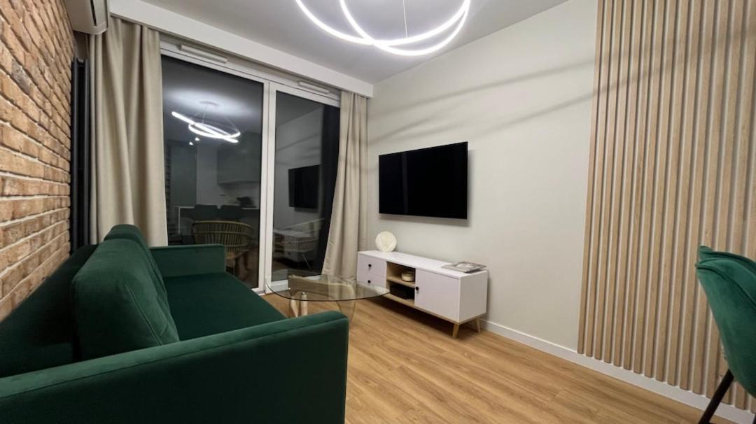 Chlebova - Riverside View Terrace, Free Parking, Gym & Kidsplay By Downtown Apartments غدانسك المظهر الخارجي الصورة